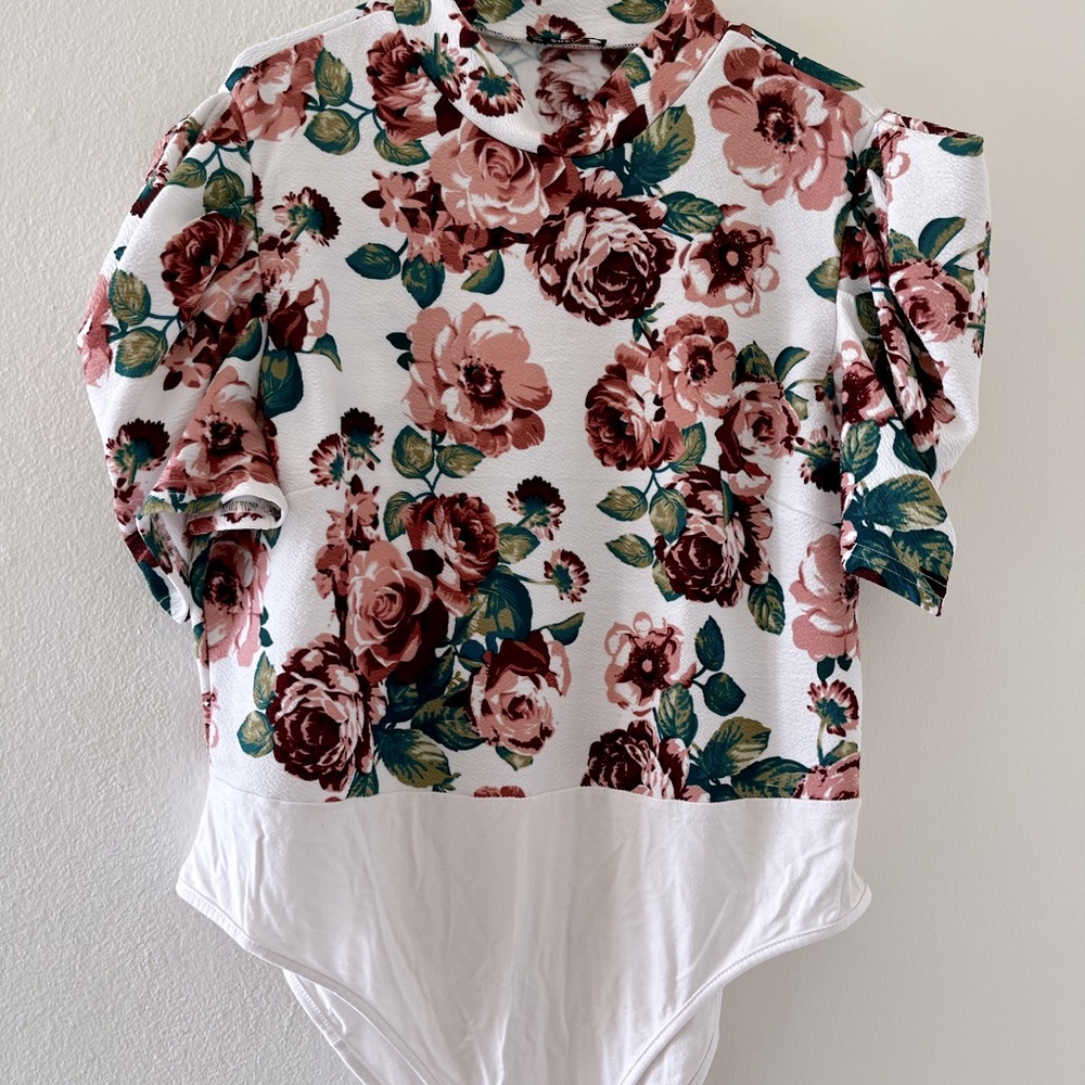 Puff sleeves body suit top